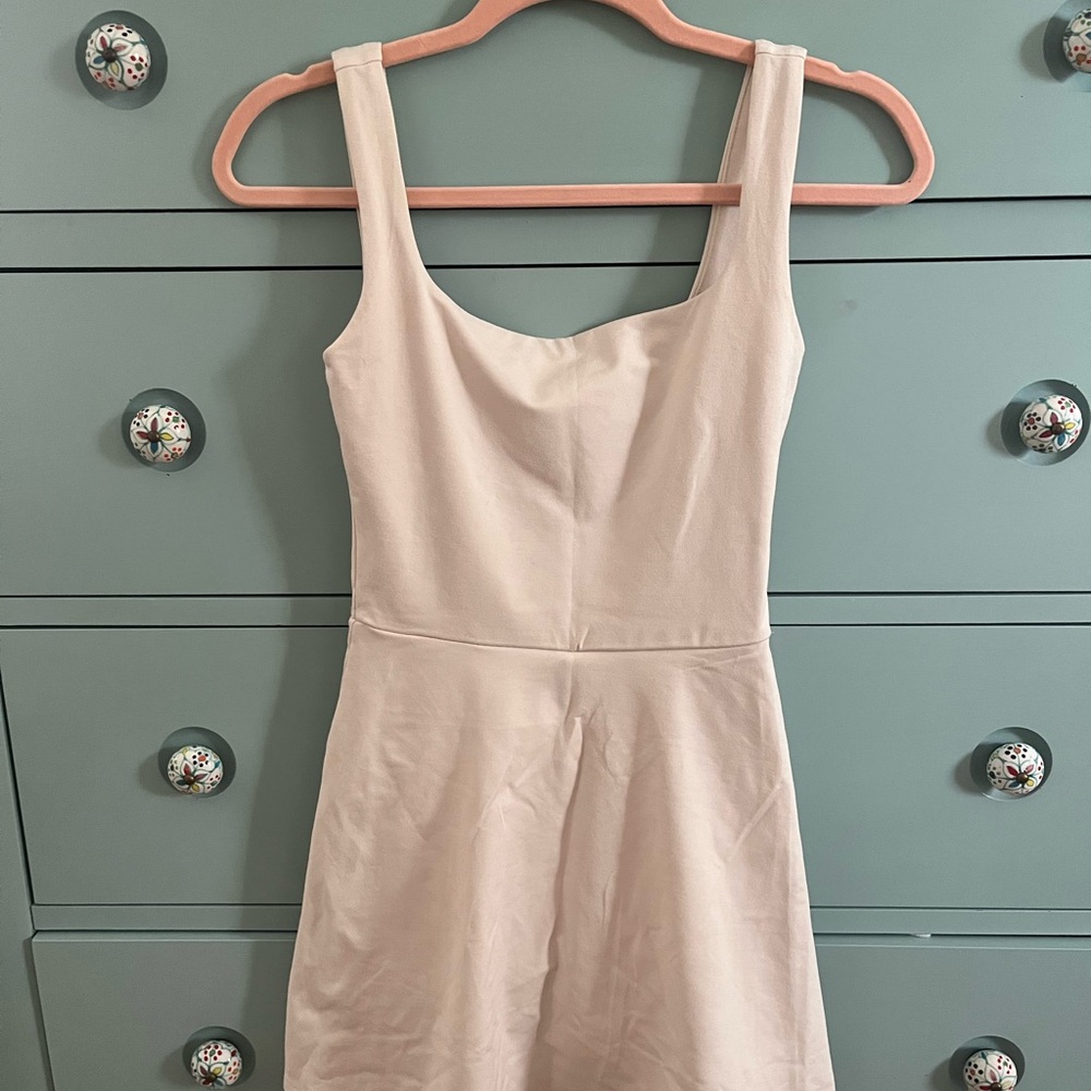 Reformation Amy Ecostretch Active Dress in Almond XS